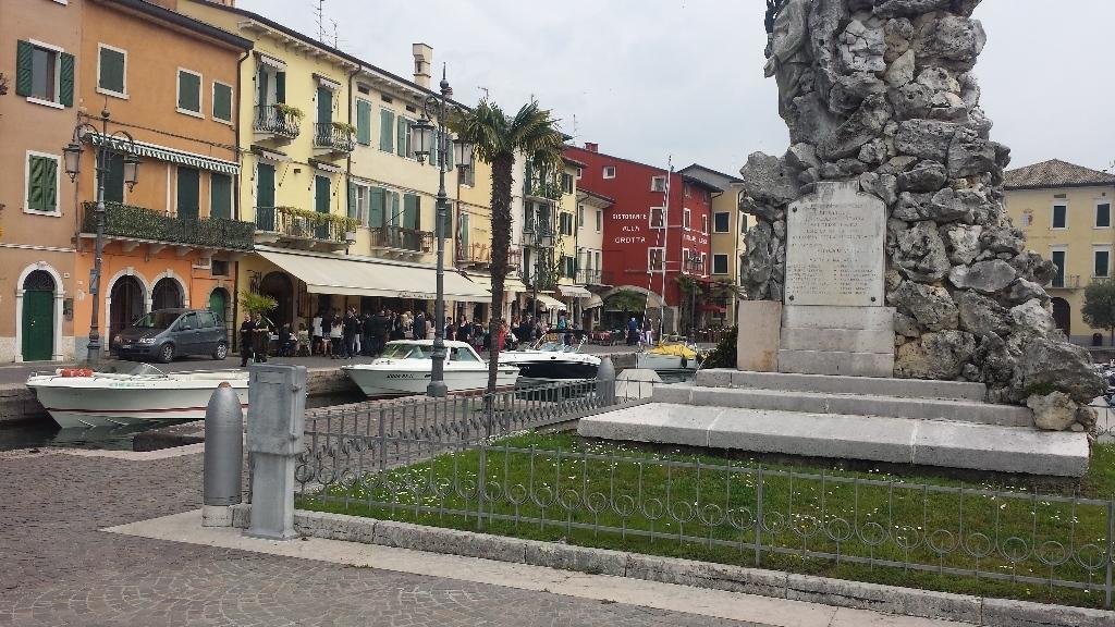 Lazise Boutique Apartment Lago E Relax Quarto foto
